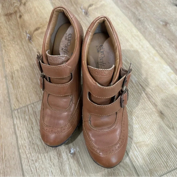 Euro Soft by Sofft Women’s Brown Leather Upper Heeled Ankle Booties Sz 7M GUC - Picture 2 of 11